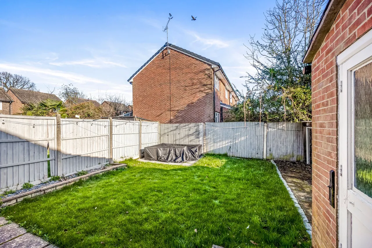 Chennells Way, Horsham, RH12, photo 18