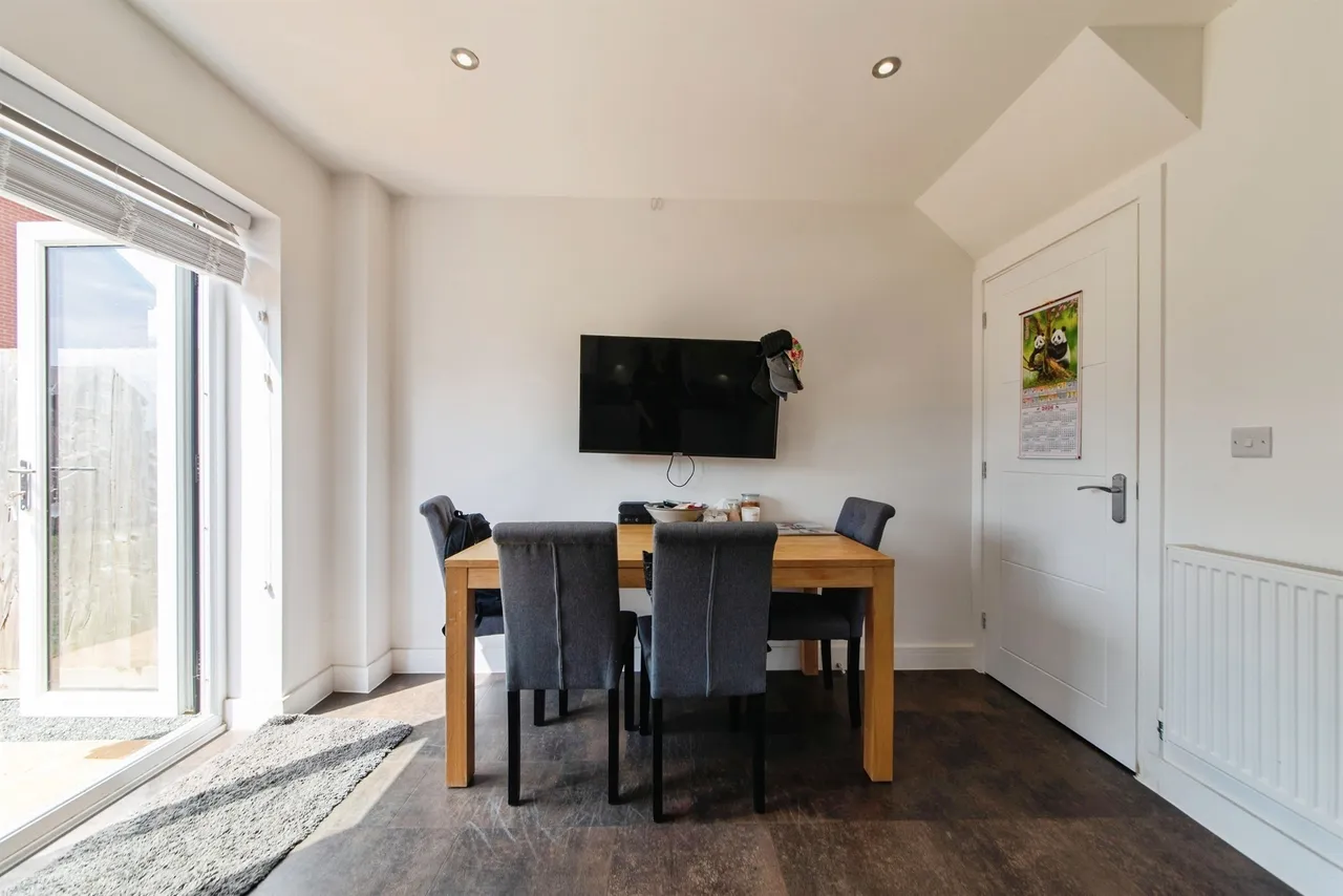 Sandringham Way, Sleaford, photo 6