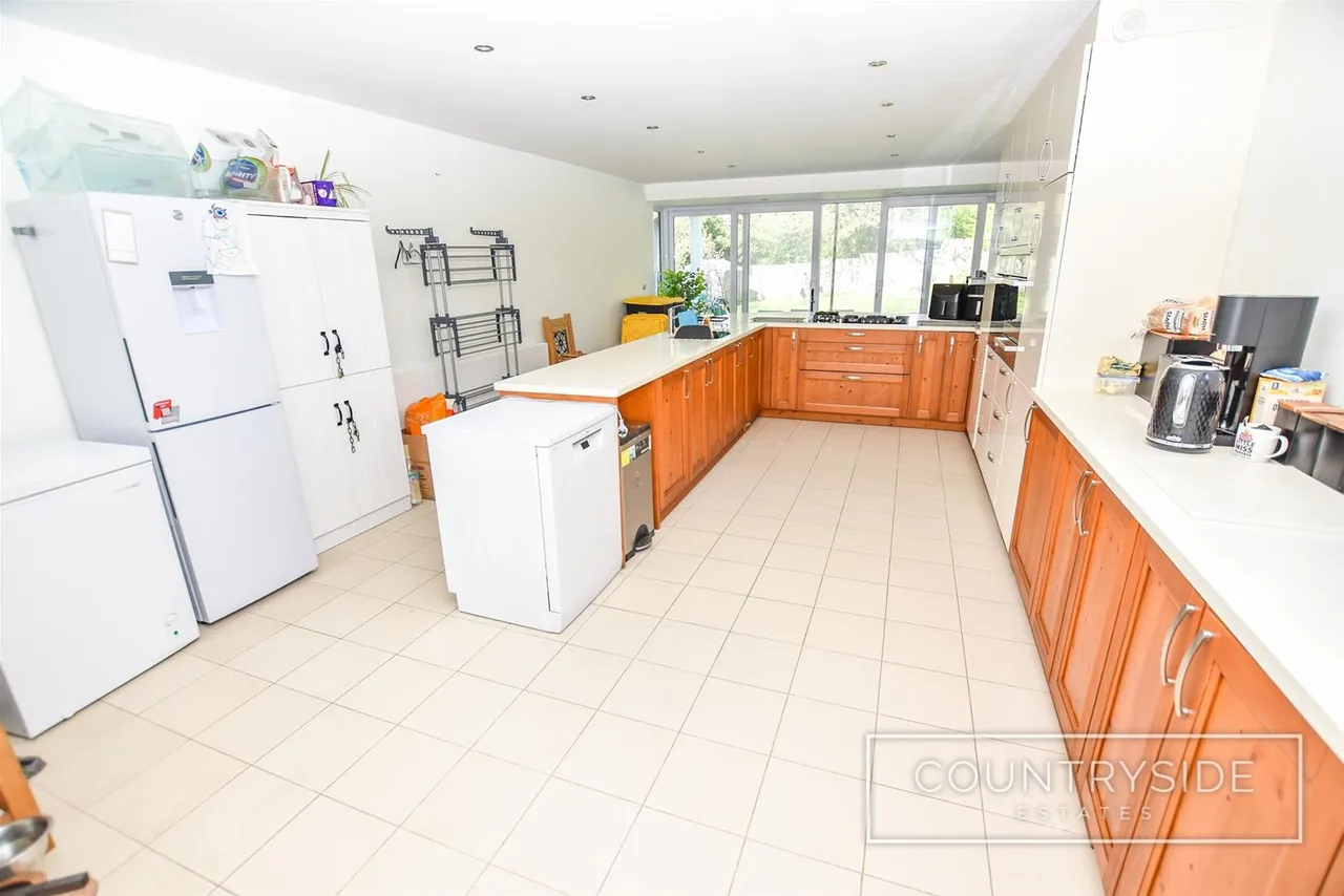 Vicarage Hill, Benfleet, photo 10