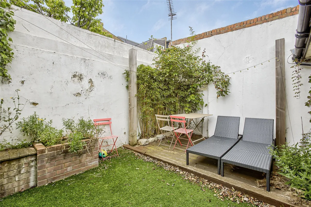Trinity Road, London, SW17, photo 9