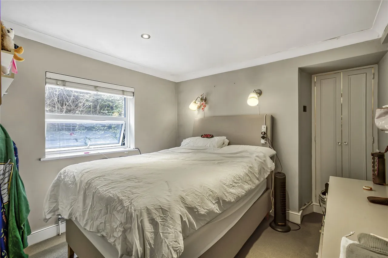 Trinity Road, London, SW17, photo 4