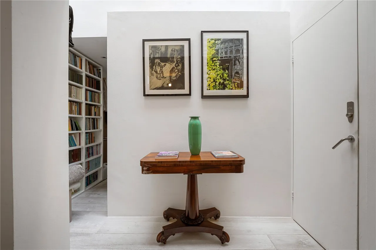 Clerkenwell Green, London, EC1R, photo 32