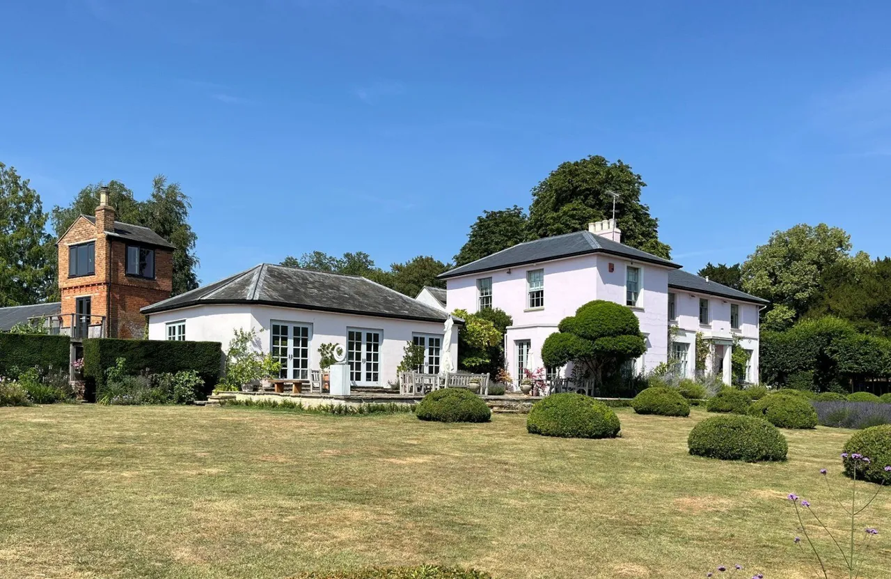 Cuddington, Oxon/Bucks, HP18, photo 4