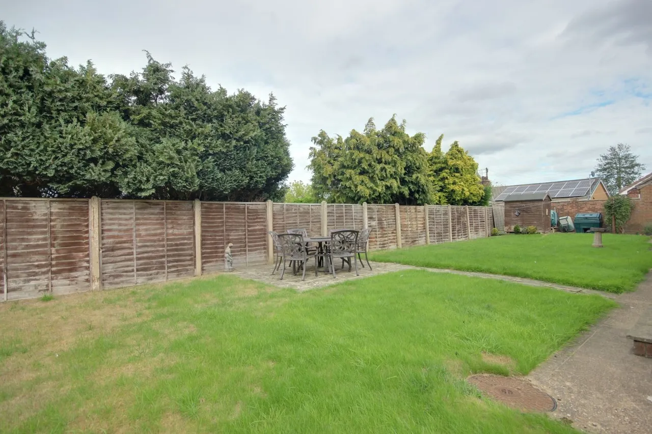 Thearne Lane, Thearne, HU17, photo 13
