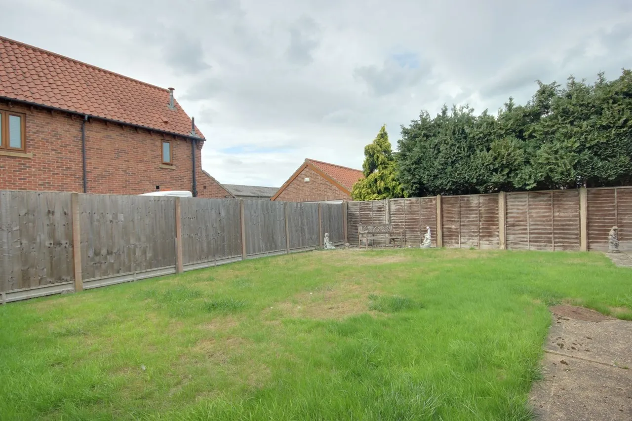 Thearne Lane, Thearne, HU17, photo 24