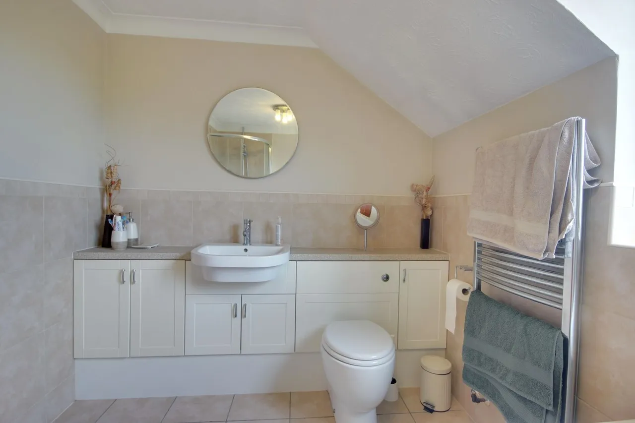Thearne Lane, Thearne, HU17, photo 23