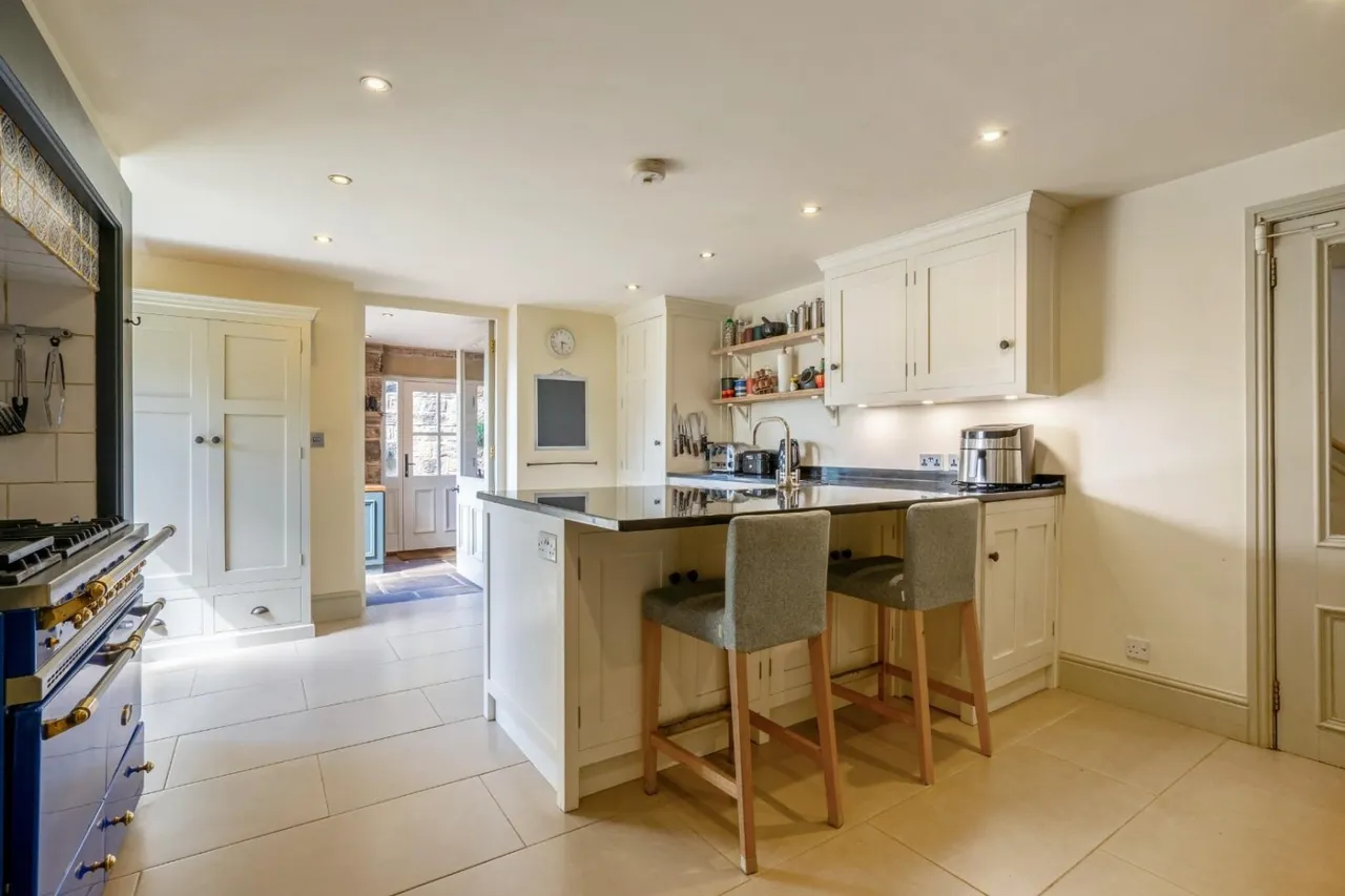 Chevin Avenue, Menston, LS29, photo 5