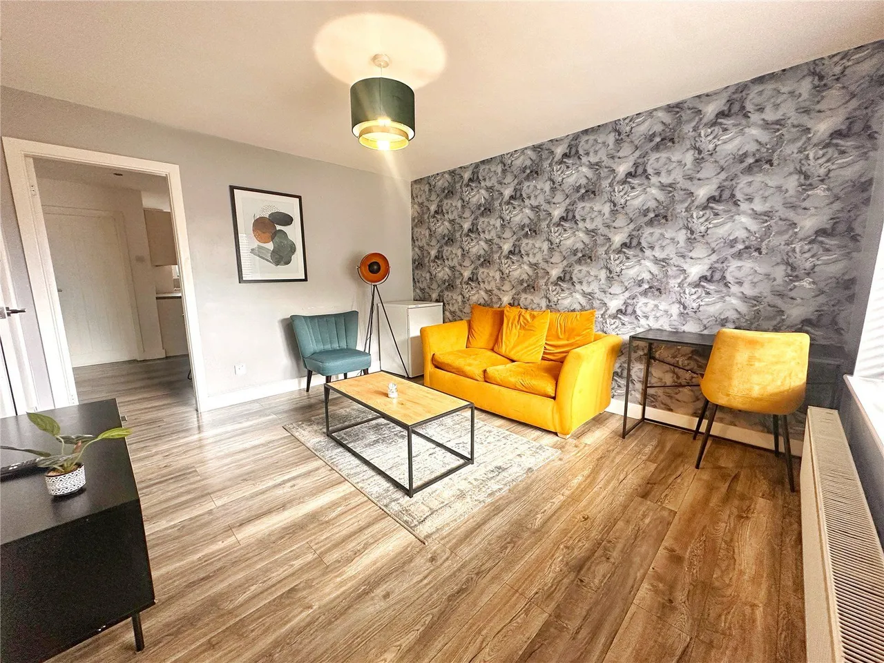 Wood Street, Middleton, M24, photo 4