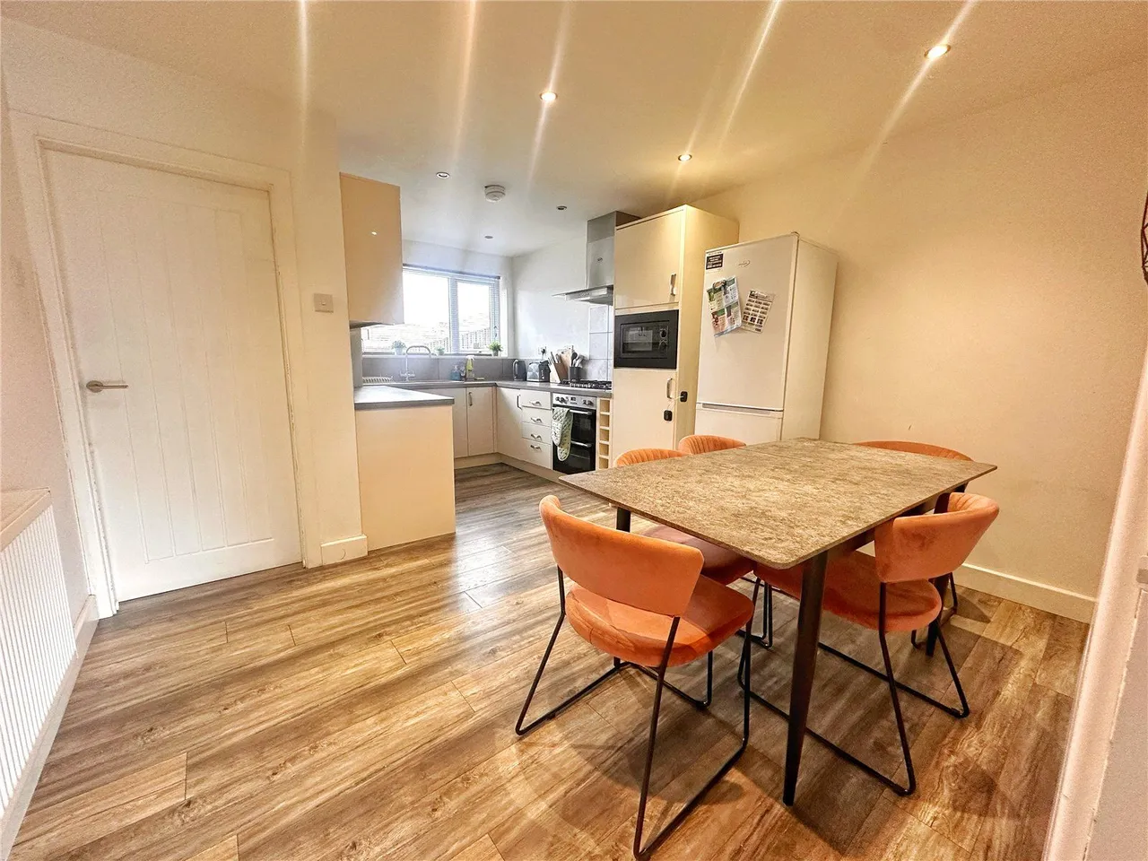 Wood Street, Middleton, M24, photo 6