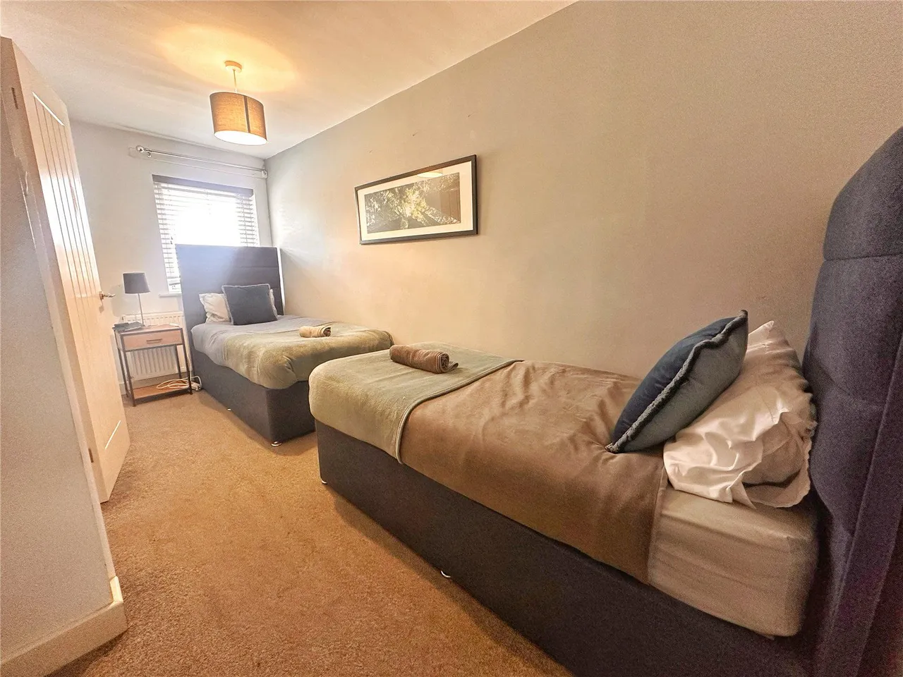 Wood Street, Middleton, M24, photo 12