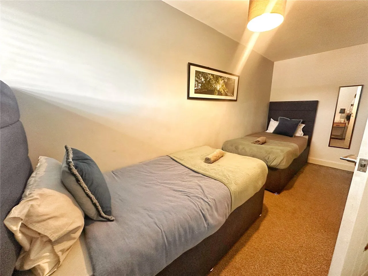 Wood Street, Middleton, M24, photo 13