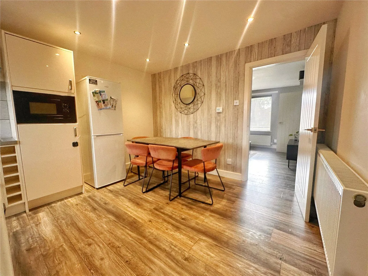Wood Street, Middleton, M24, photo 5