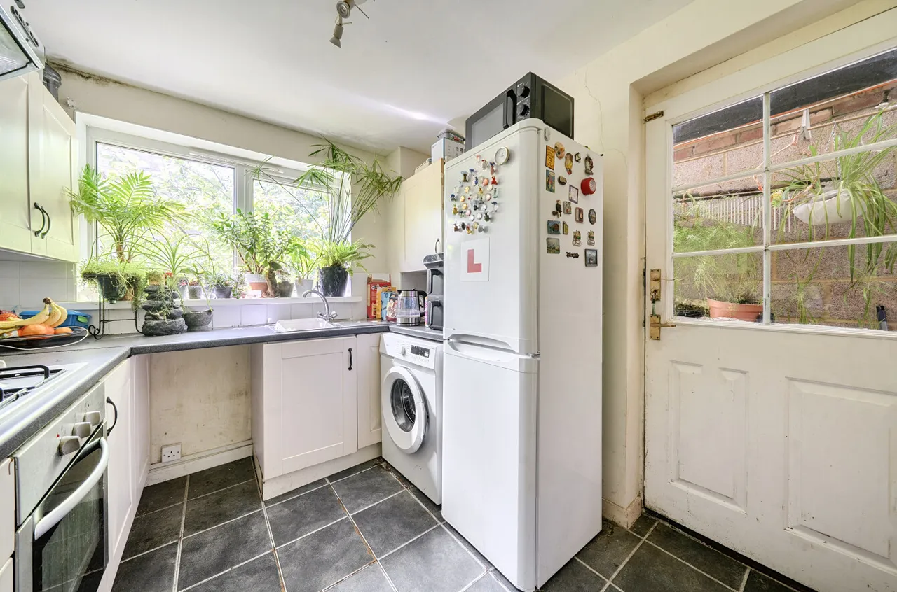 Dunvegan Drive, Lordswood, SO16, photo 11
