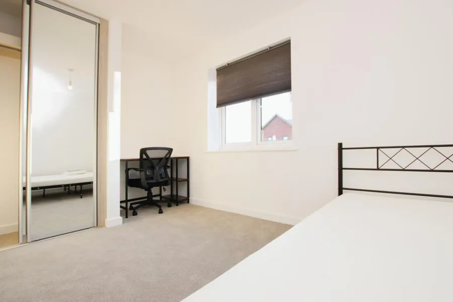 Tibaldstone Road, Stoke Gifford, BS34, photo 5