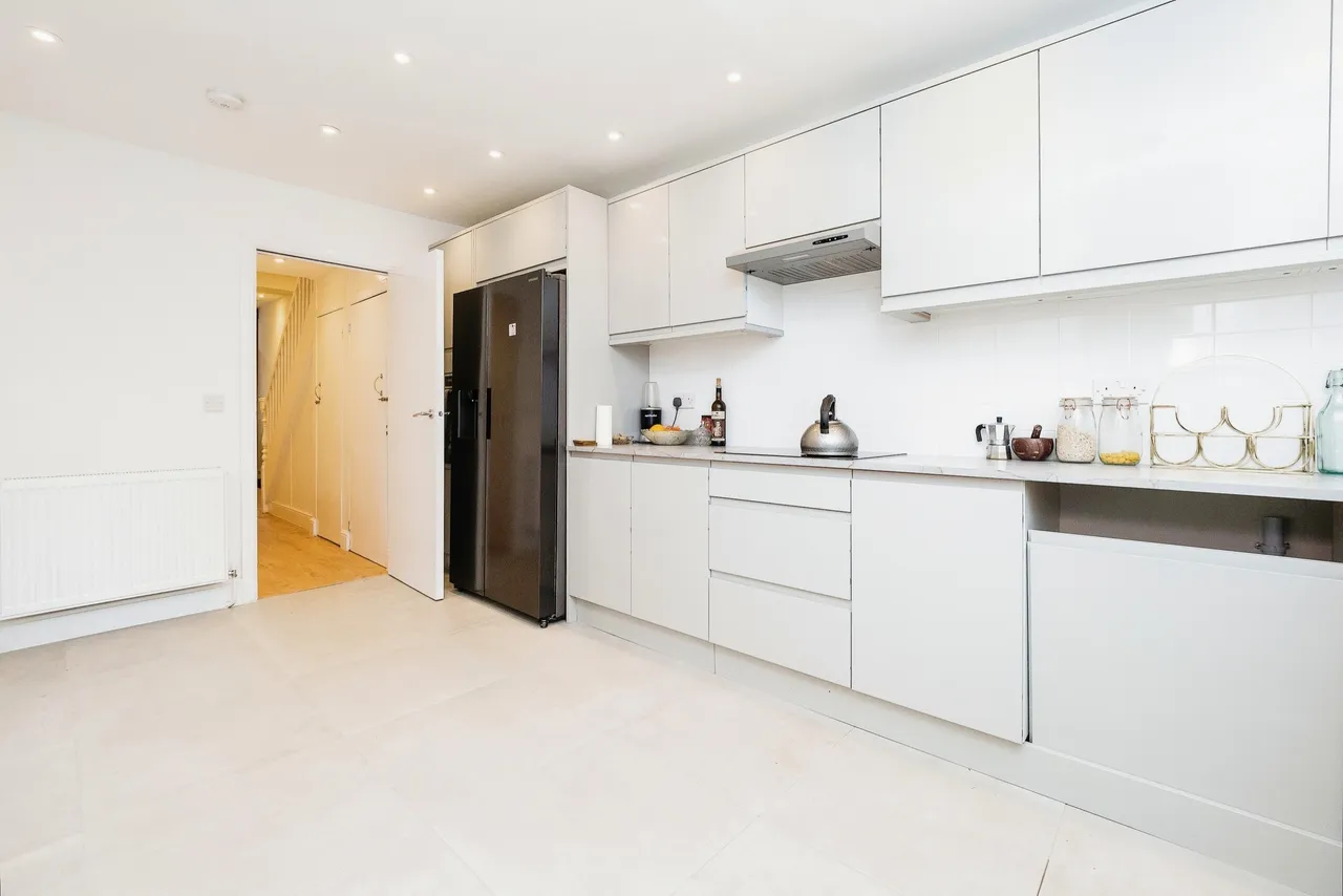 Liddington Road, London, E15, photo 5
