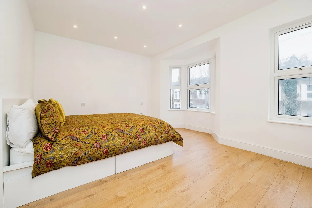 Liddington Road, London, E15, photo 17