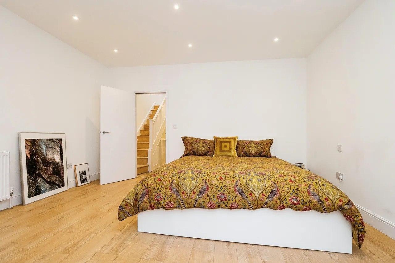 Liddington Road, London, E15, photo 18