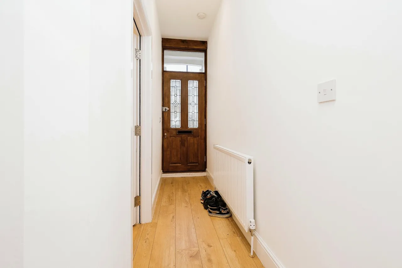 Liddington Road, London, E15, photo 12