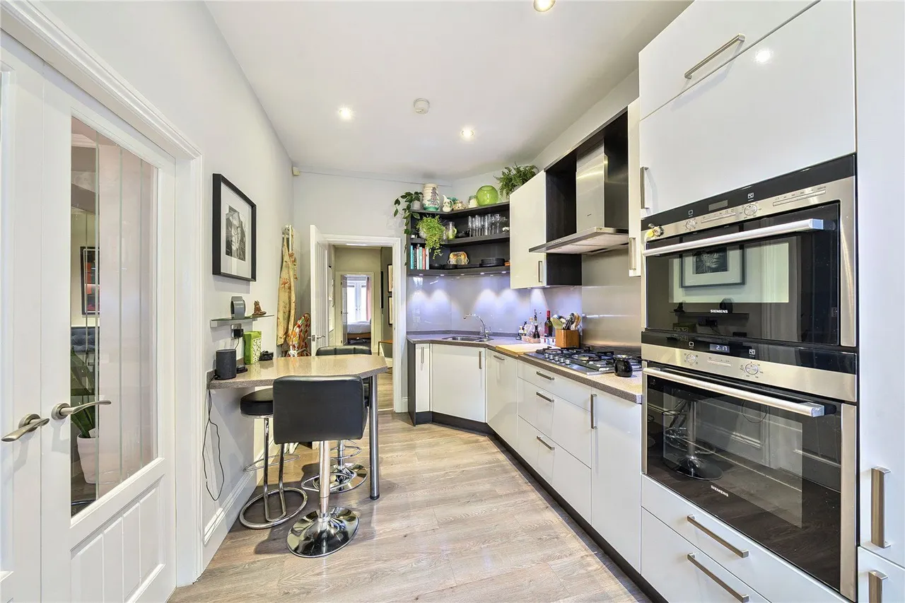 Old Park Road, Roundhay, LS8, photo 6