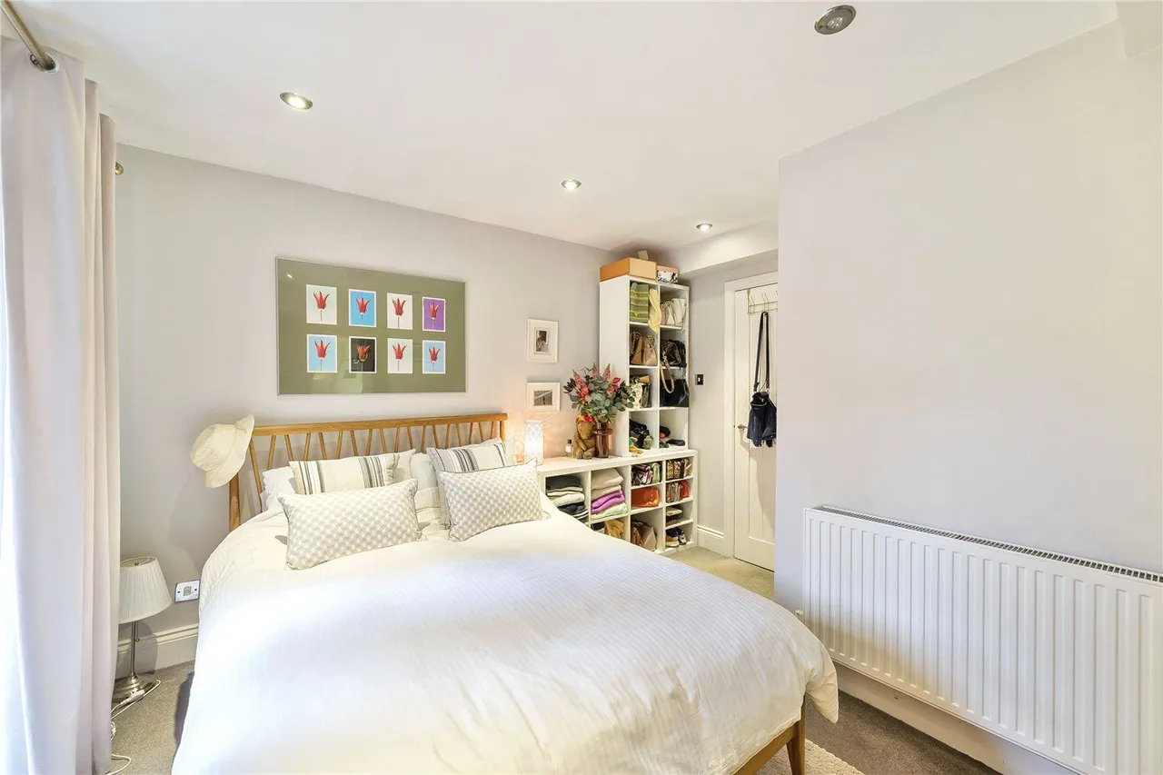Old Park Road, Roundhay, LS8, photo 17