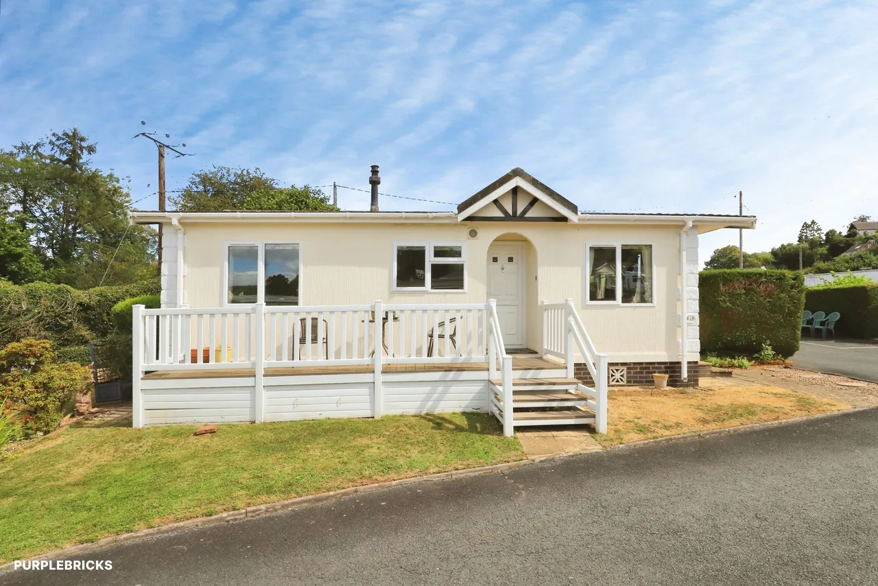 2 bed park home for sale, Dowles Road, Bewdley, DY12