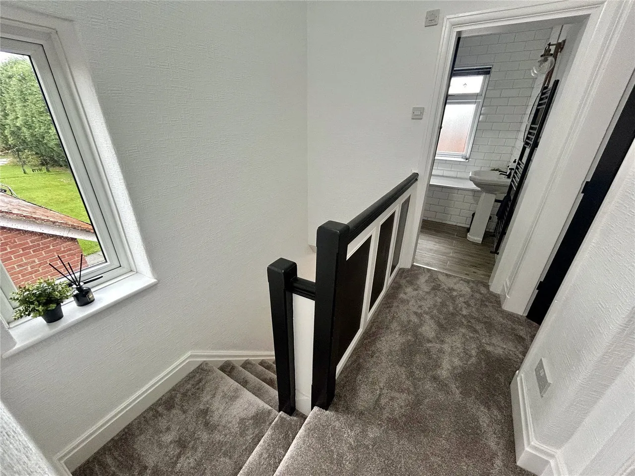 Oldham Road, Ashton-under-Lyne, OL7, photo 13