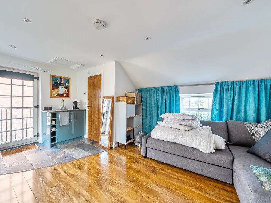 Barnsley Road, Wakefield, WF2, photo 9