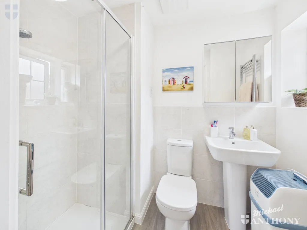 Carriage Road, Broughton, Aylesbury, HP22 7AN, photo 6