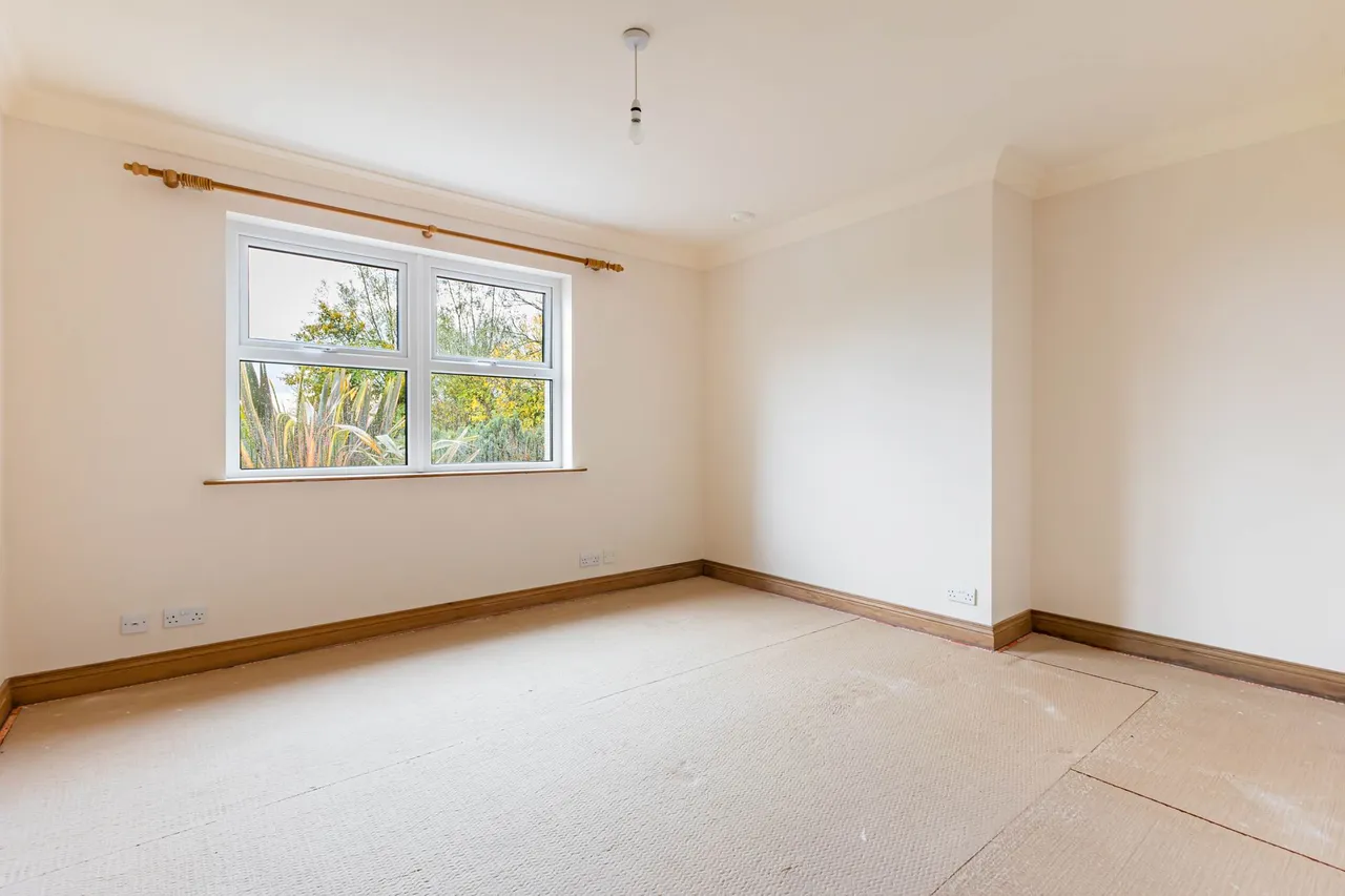 Lough Road, Lisburn, BT27, photo 23