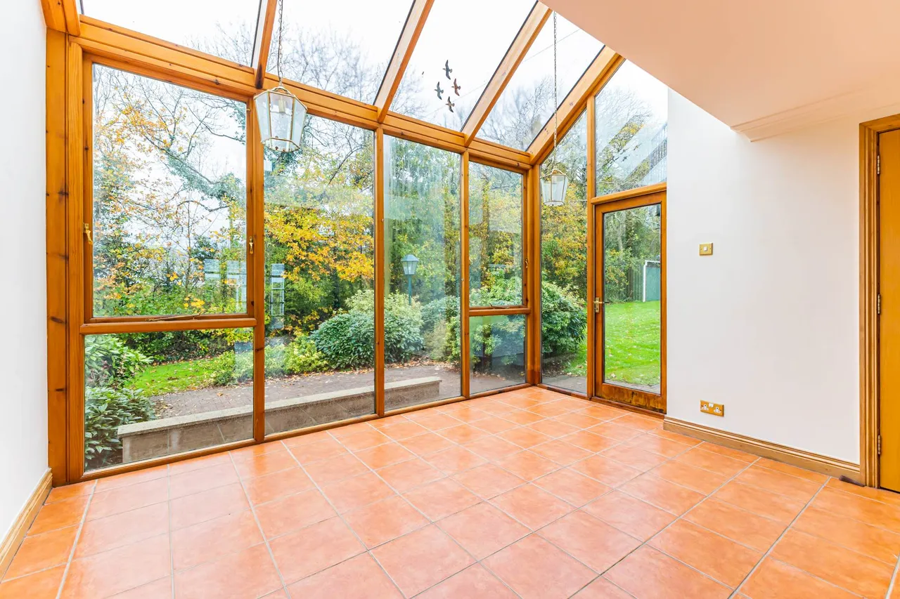 Lough Road, Lisburn, BT27, photo 6