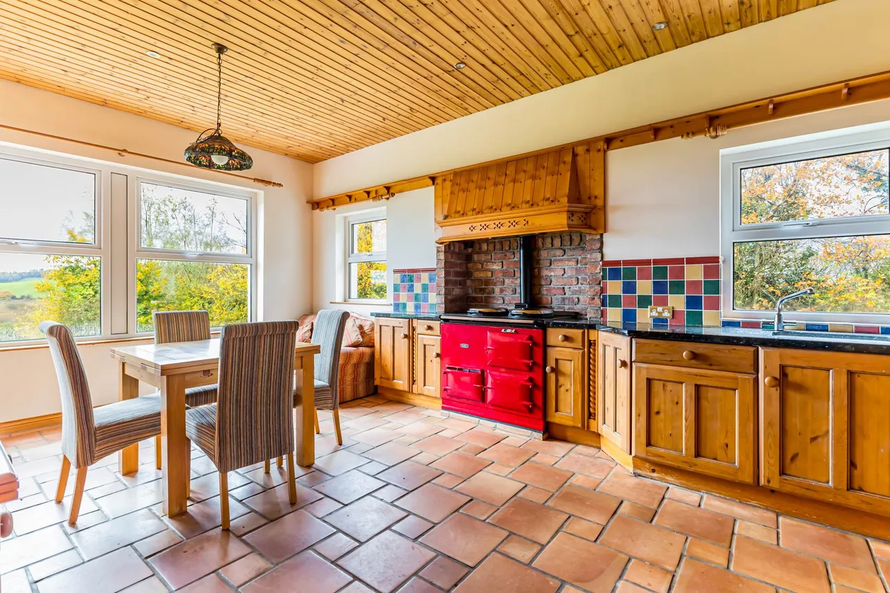 Lough Road, Lisburn, BT27, photo 13