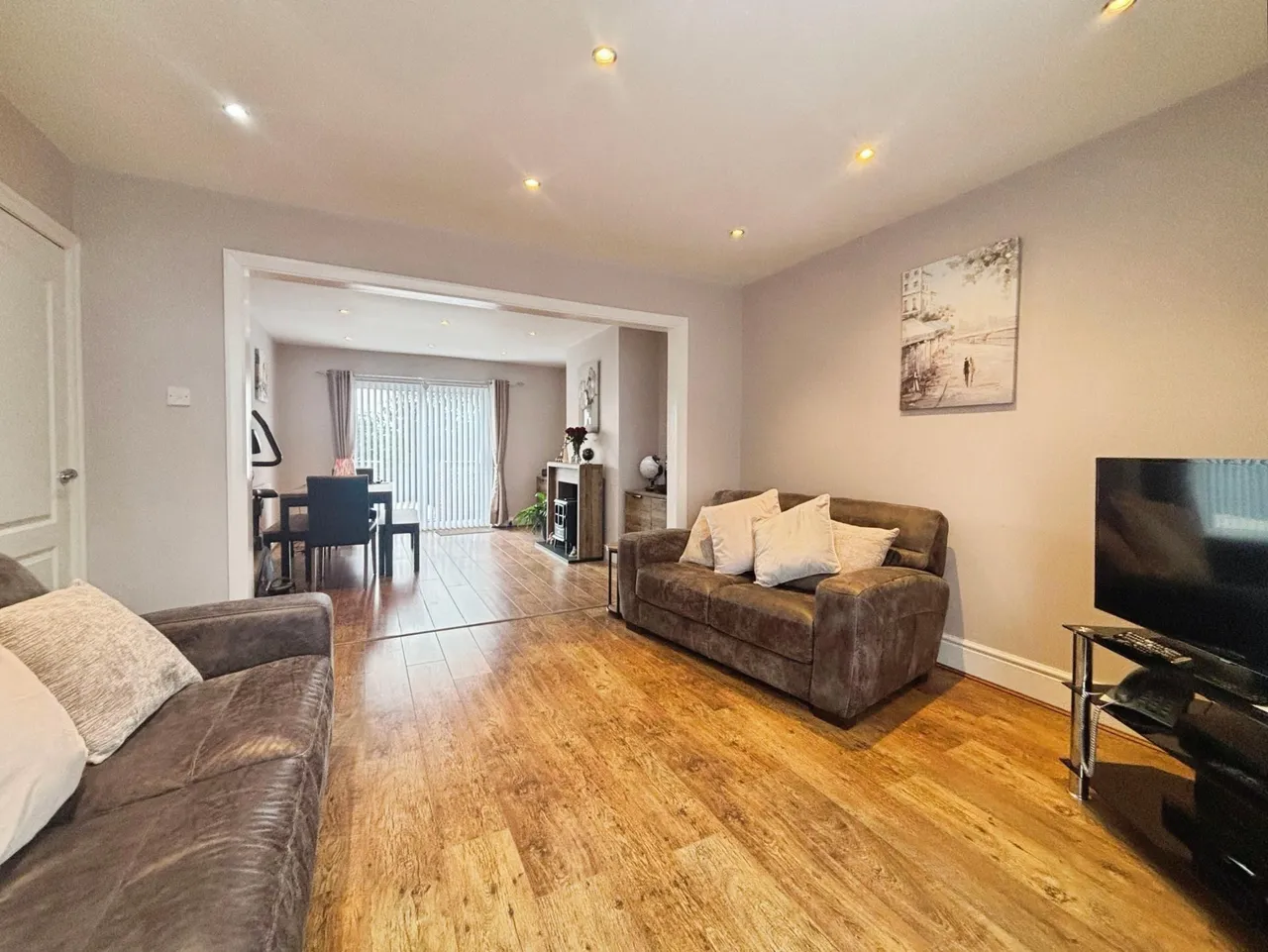 Baroness Drive, Denton Burn, NE15, photo 4
