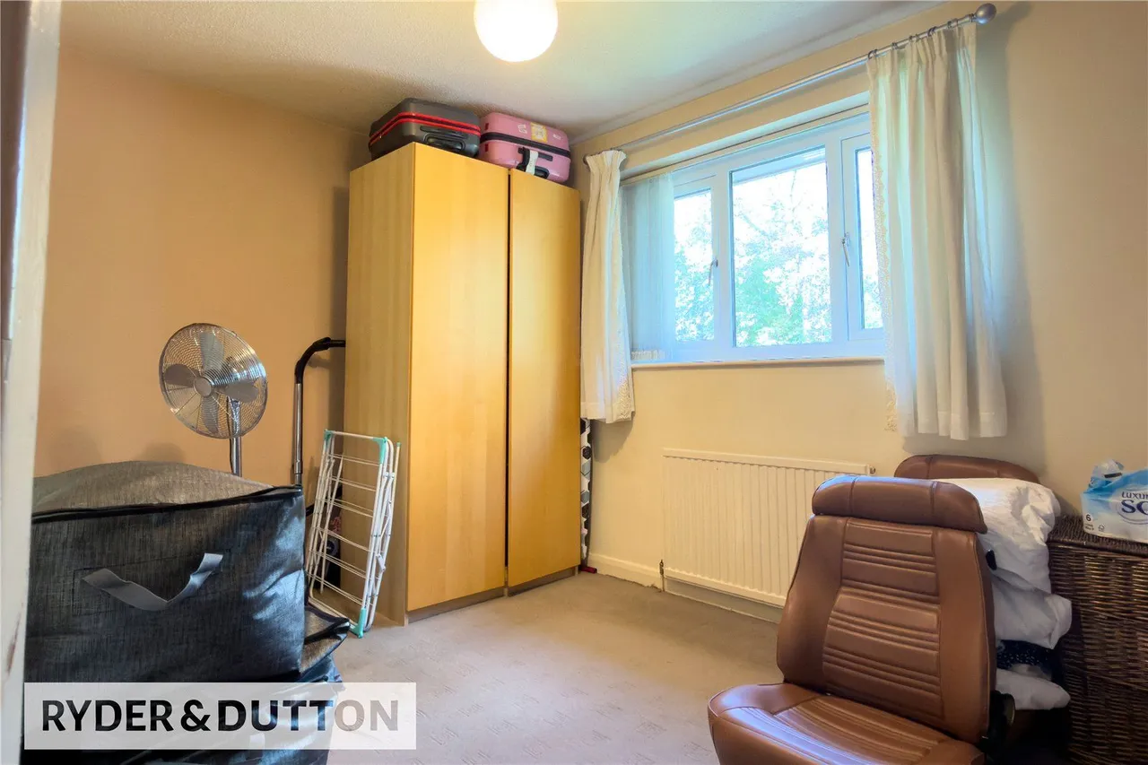 Brookfold, Failsworth, M35, photo 12