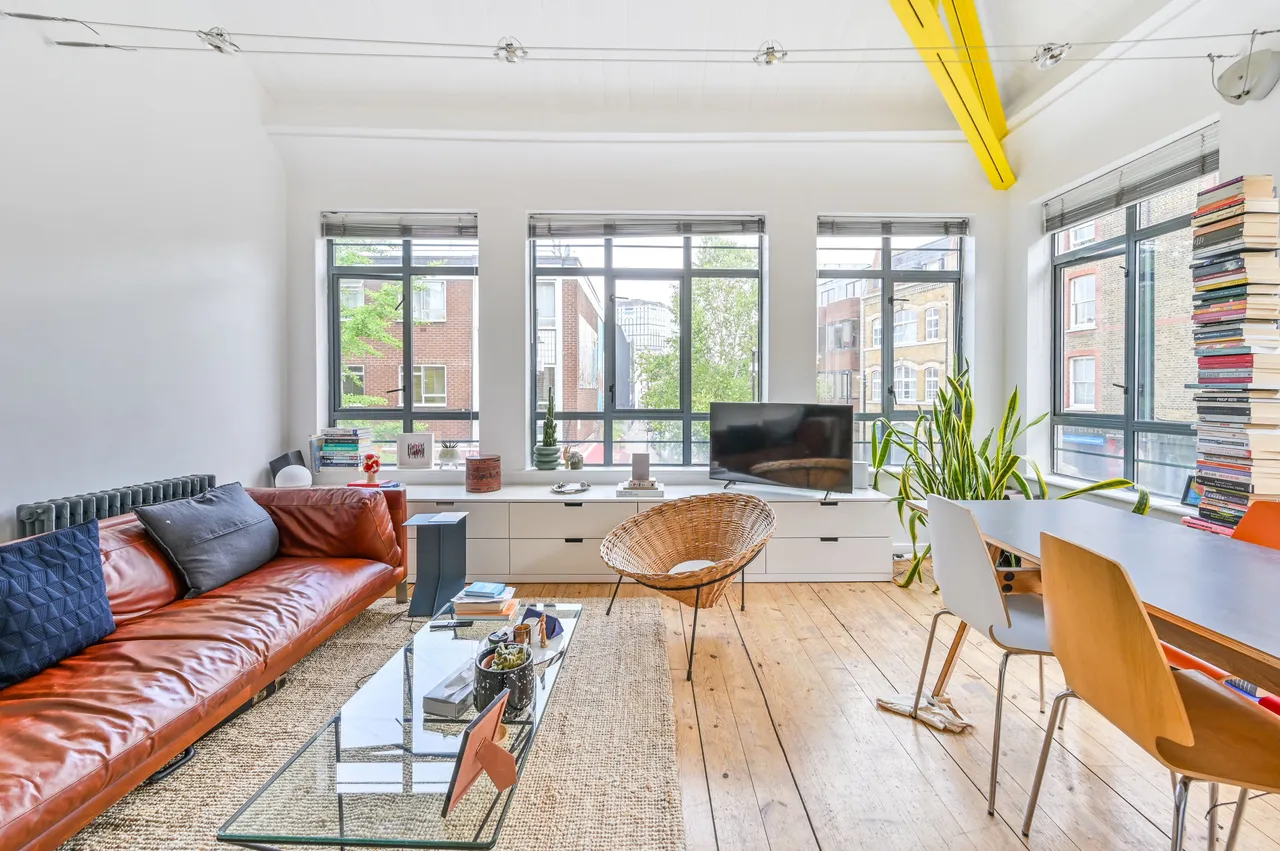 Flat 1, 177-187 Whitecross Street, London, photo 8