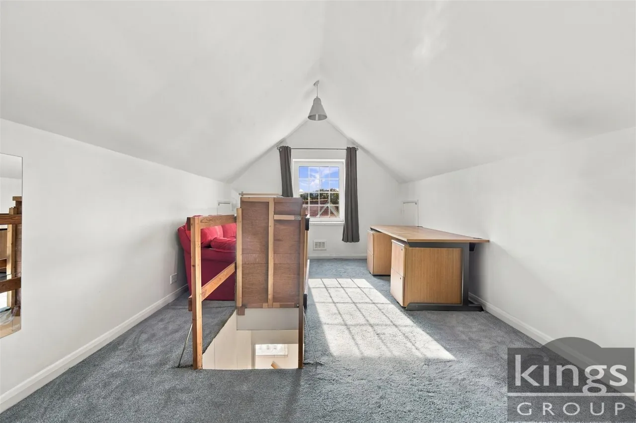 Great Cambridge Road, Enfield, photo 9