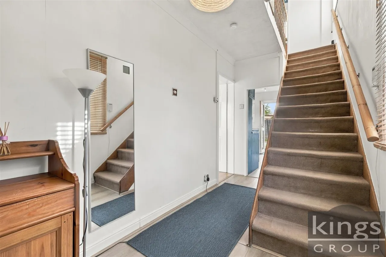 Great Cambridge Road, Enfield, photo 8