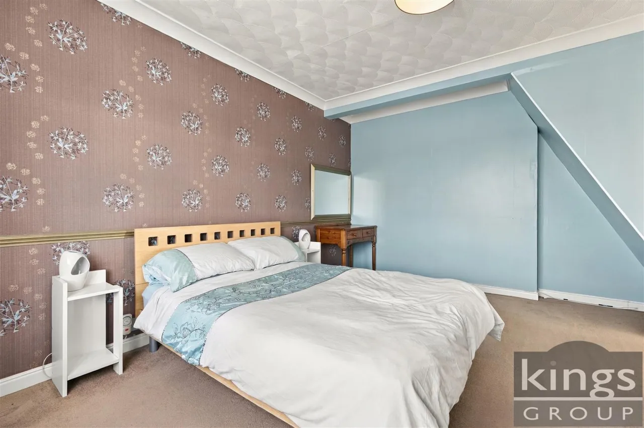 Great Cambridge Road, Enfield, photo 24