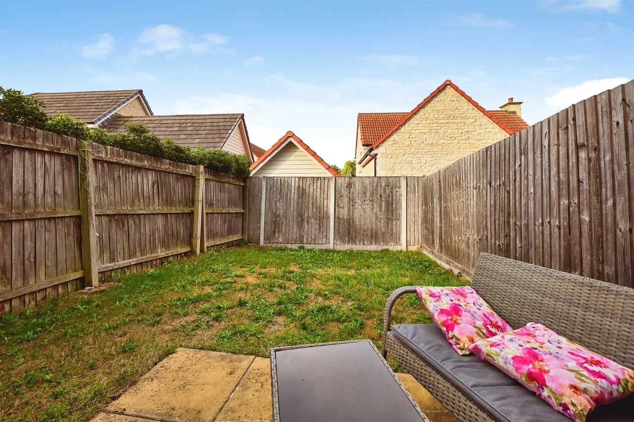 Darbyshire Close, Peterborough, PE6, photo 13