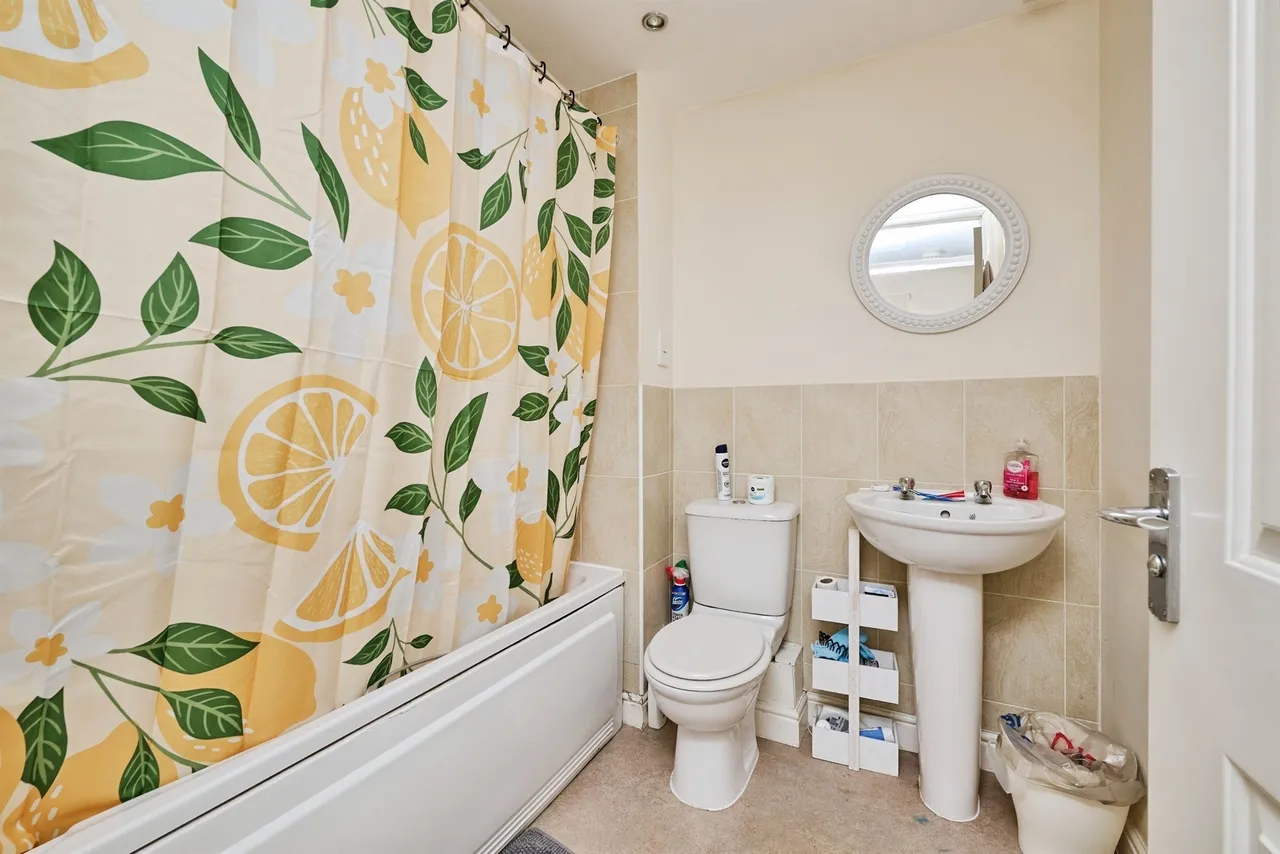 Darbyshire Close, Peterborough, PE6, photo 12