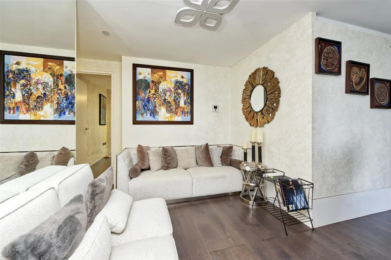 Riverlight Quay, London, SW11, photo 16