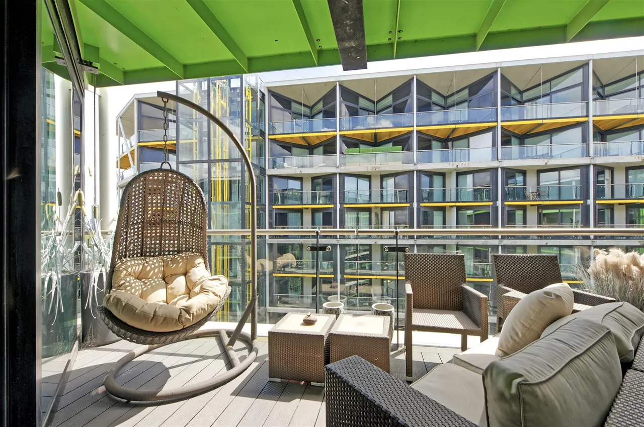 Riverlight Quay, London, SW11, photo 13