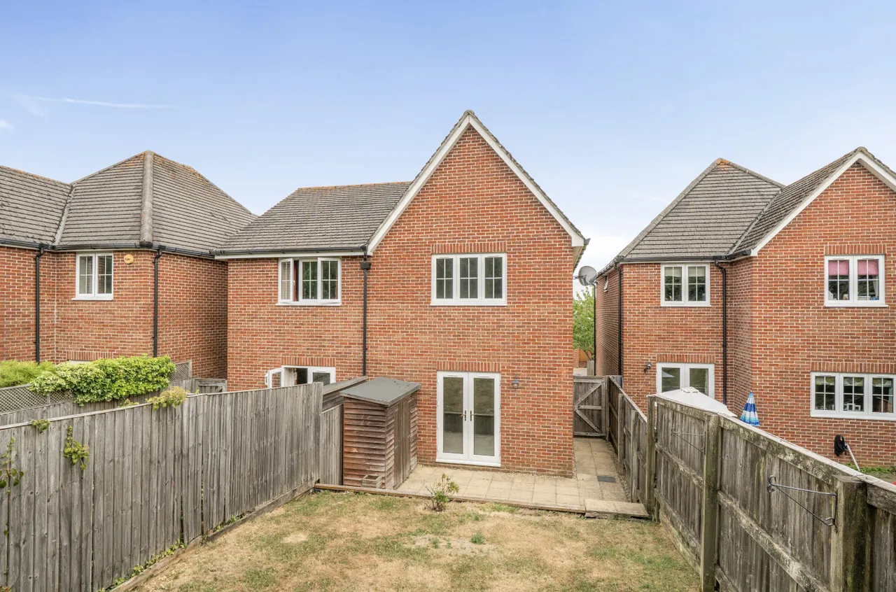Chase Gardens, Waltham Chase, SO32, photo 12