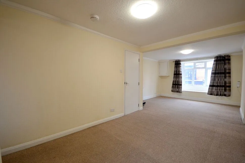 Wellingborough Road, Northampton, NN1, photo 4