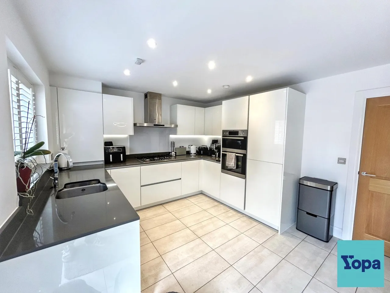 Athelstan Crescent, Rochford, SS4, photo 11