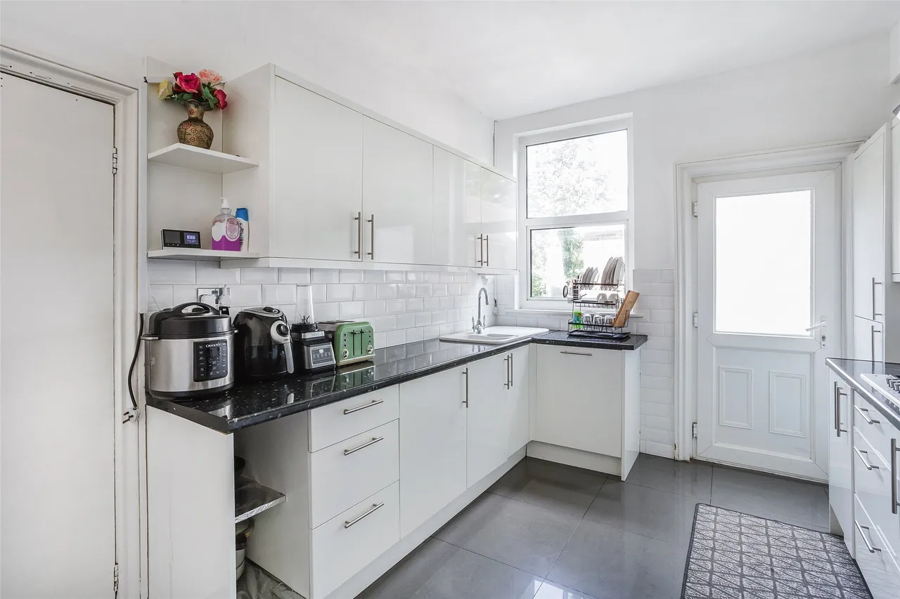 Massetts Road, Horley, RH6, photo 11