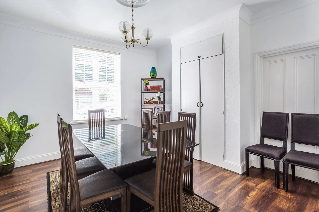 Massetts Road, Horley, RH6, photo 8