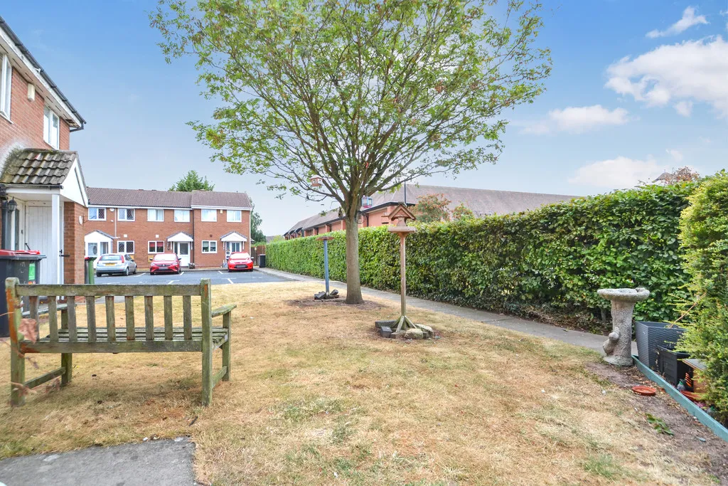 Underhill Close, Newport, photo 2