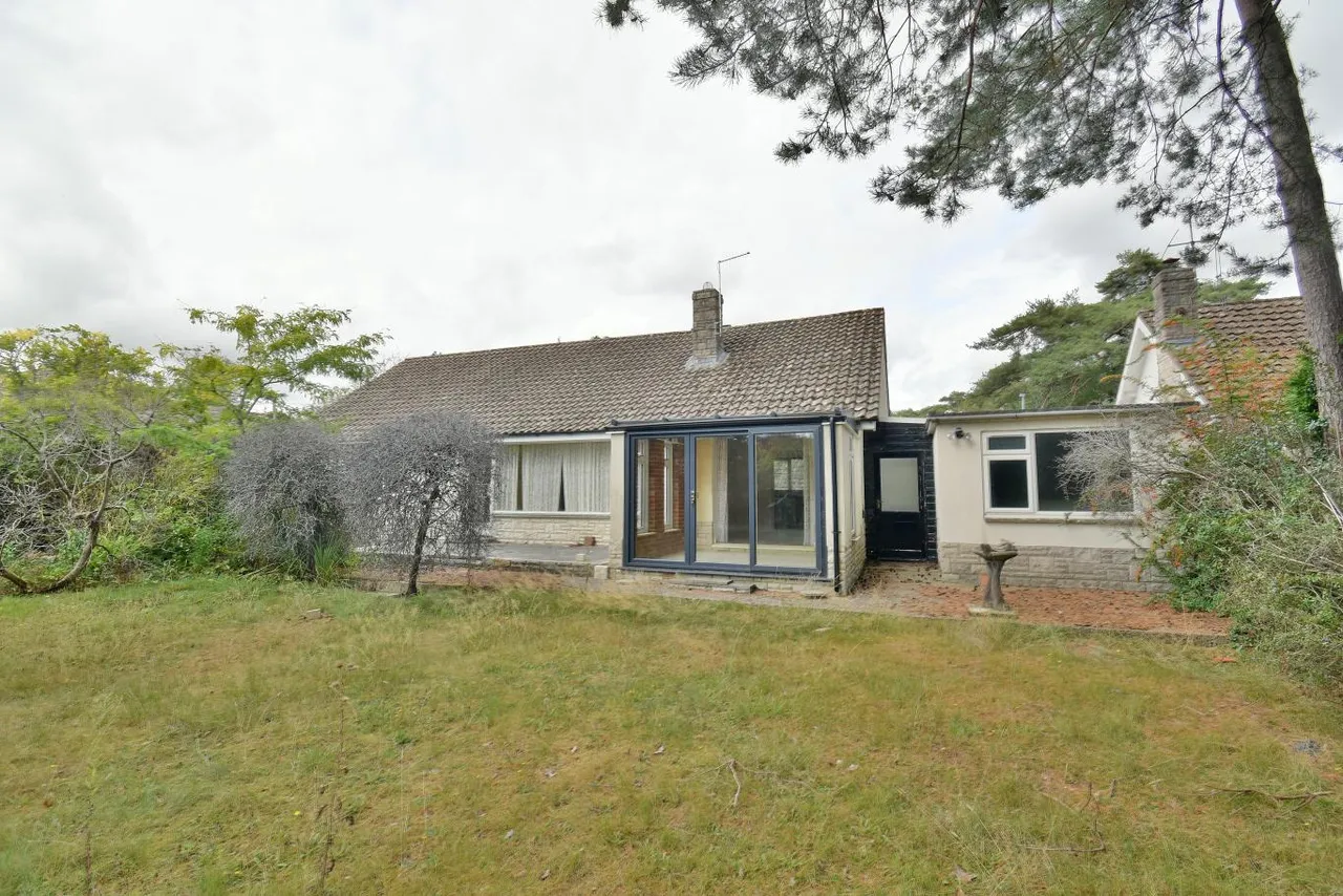 Chander Close, BH22, photo 11