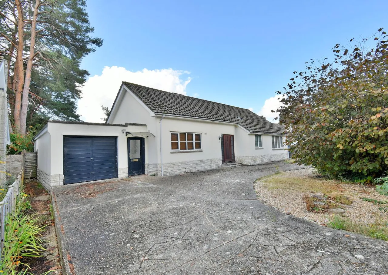 Chander Close, BH22, photo 12