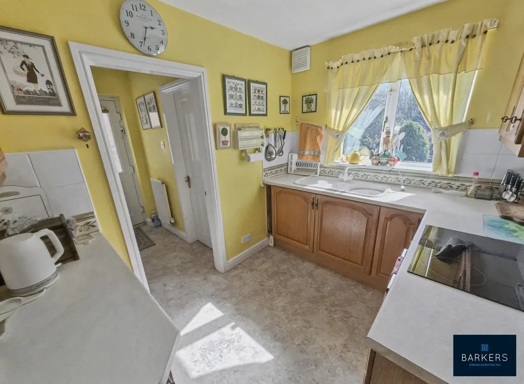 Knightsbridge Walk, Bradford 4 BD4 6ES, photo 6